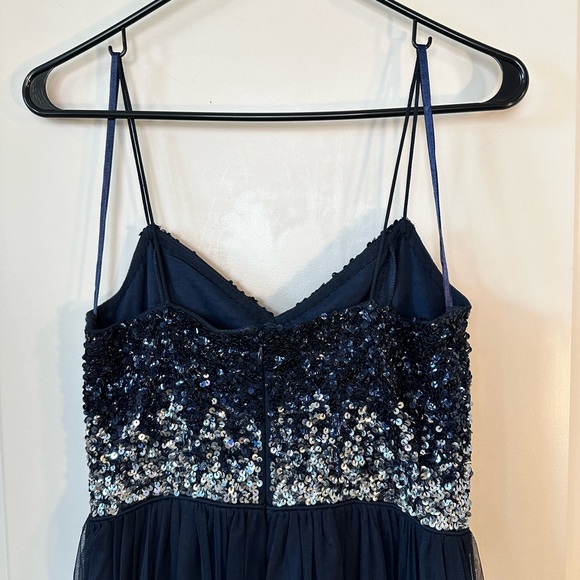 Adrianna Papell Navy Sequin Top Flowy Tulle Full Skirt Maxi Gown/ Dress, Size 4 - Picture 7 of 12